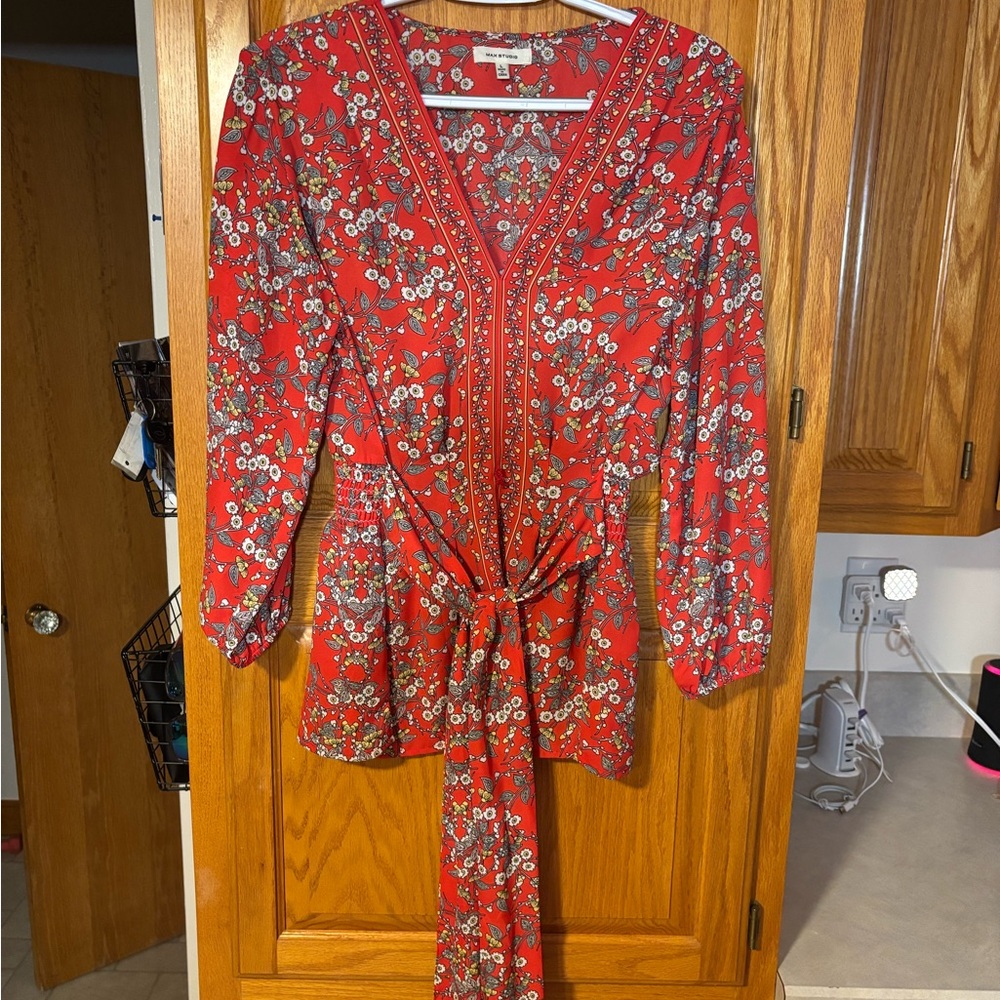 Max Studio Red Floral Long Sleeve Dress